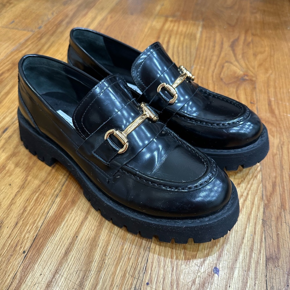Steve Madden Loafers (size 40)